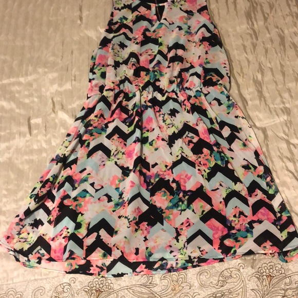 multi patterned mini dress - Picture 3 of 3